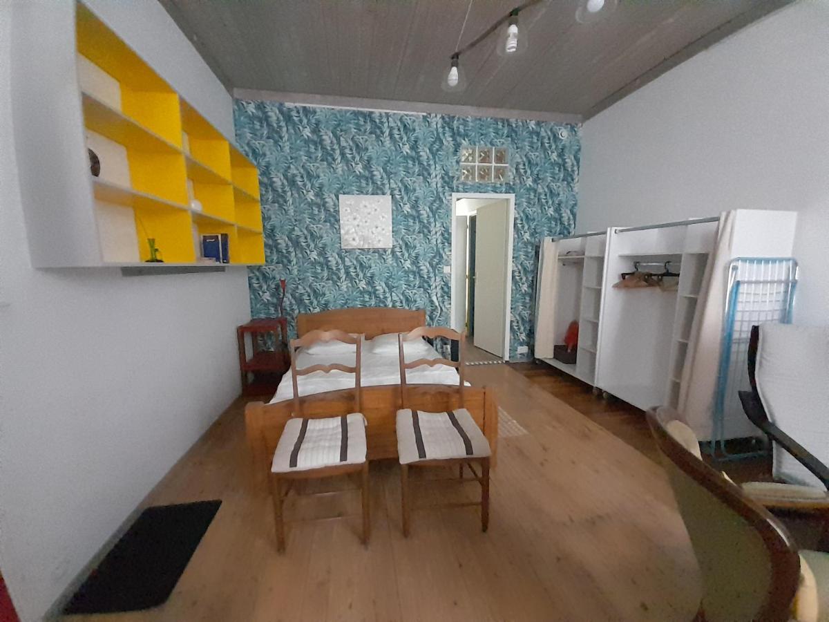 Residence Les Volets Bleus: Studio De 30 M² Classe 2 * Rochefort  Kültér fotó